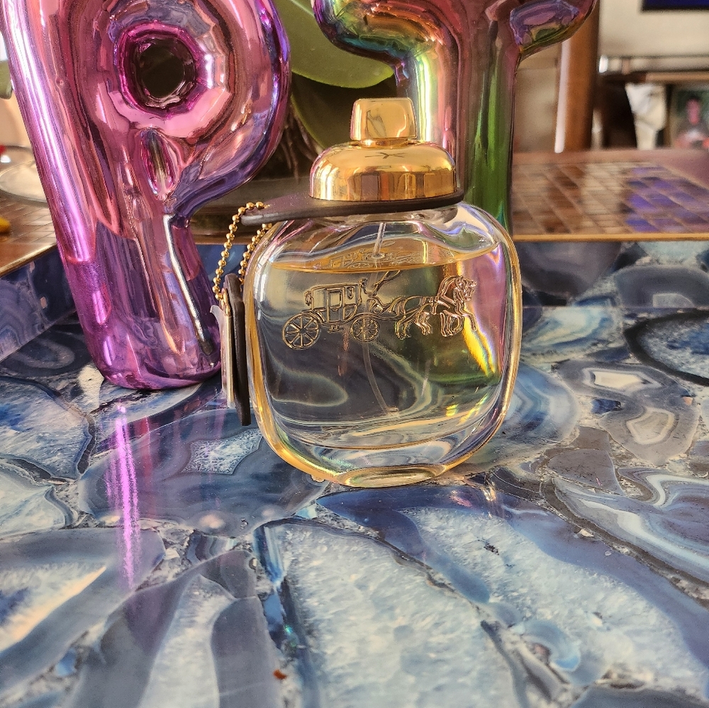 Coach Perf 3 oz - Picture 5 of 5